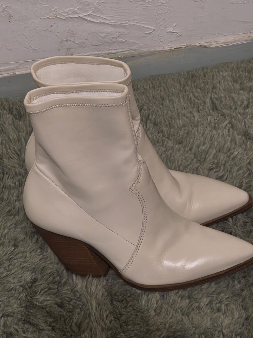 Vince Camuto Cream Pointed-Toe Western Ankle Boots